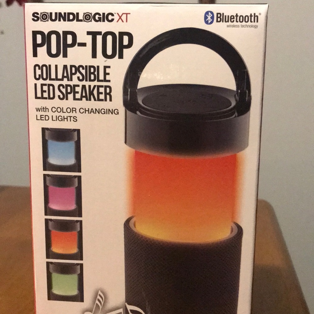 Pop-top collapsible LED speaker - Picture 2 of 3